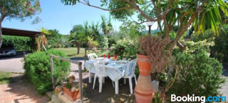 Appartamenti Mimosa - Aria Condizionata, Giardino, Biciclette e Posti Auto Coperti图片