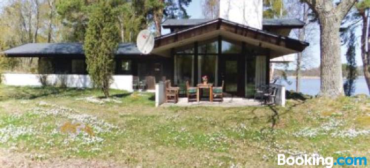 Beautiful Home in Strängnäs with Sauna图片