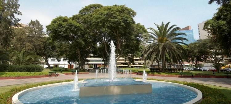 罗斯福套房酒店(Roosevelt Hotel & Suites)图片