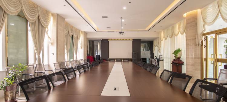 锦江都城酒店(吐鲁番行政中心店)图片