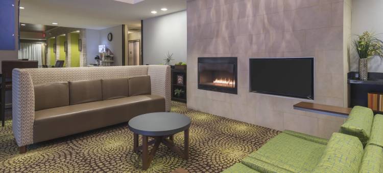 智选假日套房酒店海斯(Holiday Inn Express & Suites Hays)图片