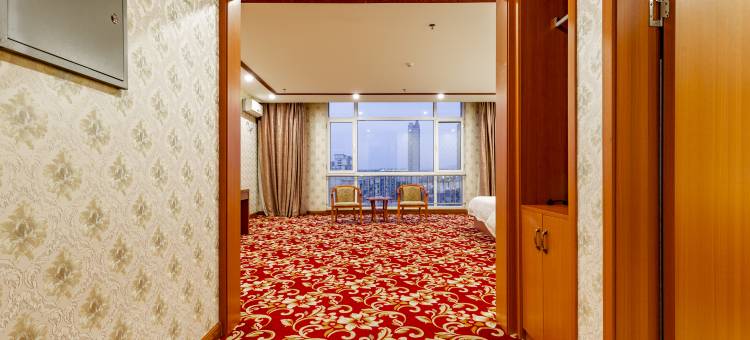 辽阳龙和缘酒店(太子河公园河东广场店)图片