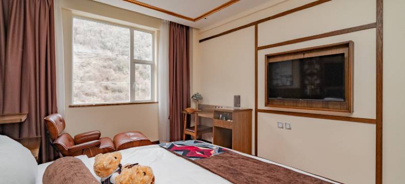 康定飞聚酒店(康定新城广场店)图片