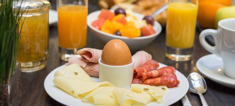 南特市中心伏尔泰歌剧院酒店(Hotel Voltaire Opera Nantes Centre)图片