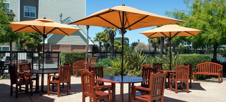 旧金山机场牡蛎角索内斯塔 ES 套房海滨酒店(Sonesta ES Suites San Francisco Airport Oyster Point Waterfront)图片