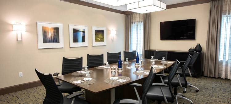 奥尔巴尼Wolf RD科勒尼中心商场Staybridge Suites(Staybridge Suites Albany Wolf RD-Colonie Center)图片