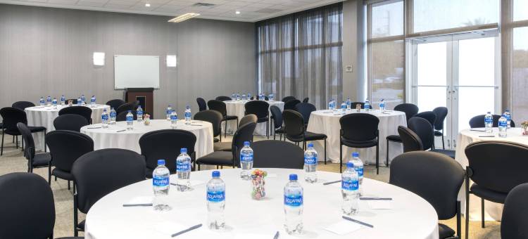 迈阿密多拉SpringHill Suites酒店(SpringHill Suites Miami Doral)图片