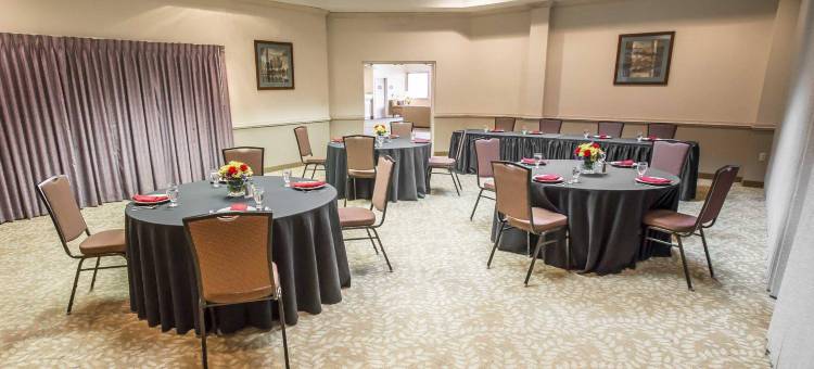 南本德圣母院大学区舒适套房酒店(Comfort Suites University Area Notre Dame-South Bend)图片