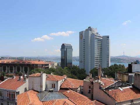 諾瓦廣場水晶酒店