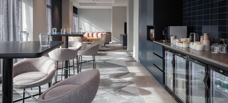 伦敦希斯洛 - 巴斯路假日酒店(Holiday Inn London Heathrow - Bath Road)图片