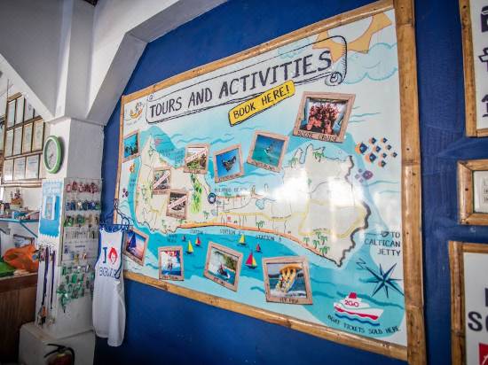 Mad Monkey Hostel Boracay Hotel Reviews And Room Rates Trip Com