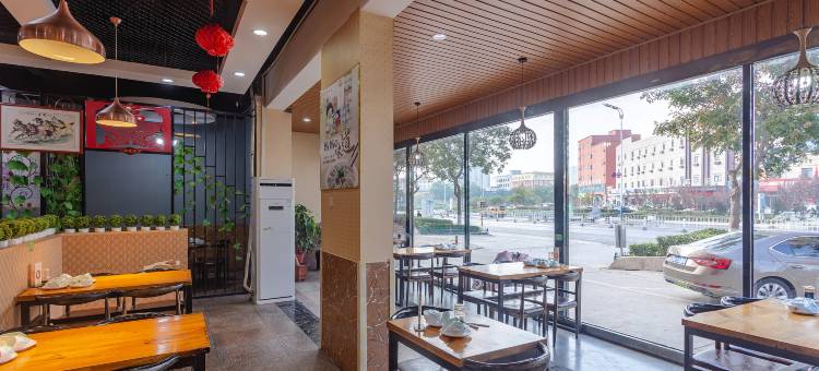 轻住·格林快捷酒店(临沂五金商城机场店)图片