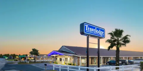 奧蘭治堡Travelodge by Wyndham酒店