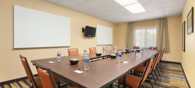 亚利桑那凤凰城机场丽怡酒店(Country Inn & Suites by Radisson, Phoenix Airport, AZ)图片