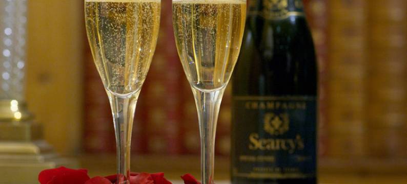 屋顶花园酒店(Roof Garden Rooms)图片