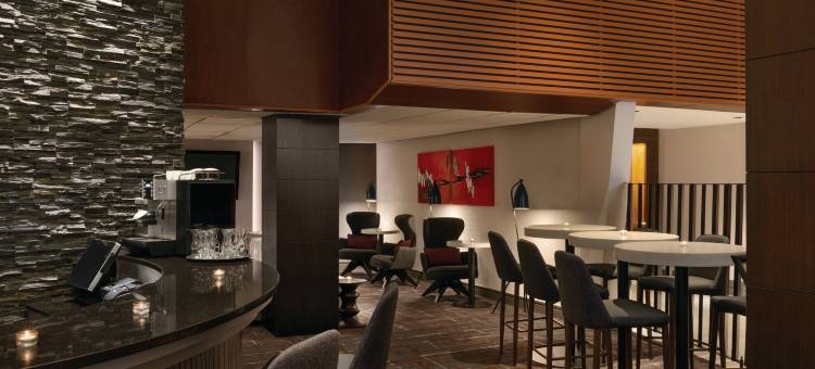 温哥华机场丽笙酒店(Radisson Hotel Vancouver Airport)图片