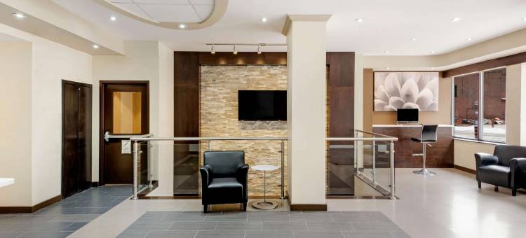 奥沙瓦拉昆塔温德姆套房酒店(La Quinta Inn & Suites by Wyndham Oshawa)图片