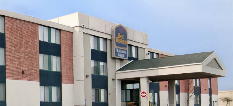 沃基肖大贝斯特韦斯特酒店(Best Western Waukesha Grand)图片