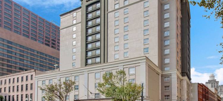 新奥尔良市中心拉昆塔温德姆套房酒店(La Quinta Inn & Suites by Wyndham New Orleans Downtown)图片