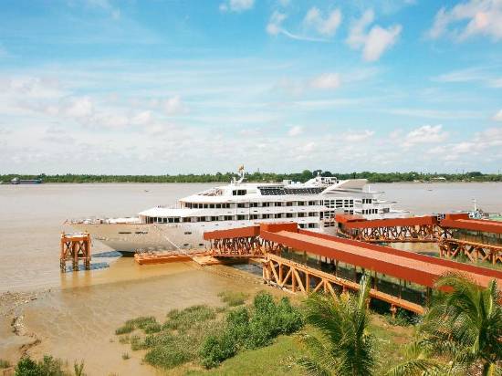 復古豪華遊艇酒店