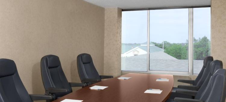 福朋喜来登喜來登酒店-堪萨斯城机场(Four Points by Sheraton Kansas City Airport)图片