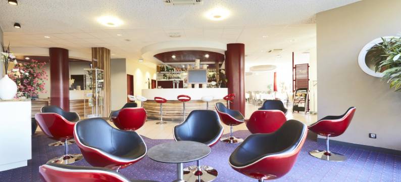 内隆酒店(Hôtel le Néron - Logis)图片