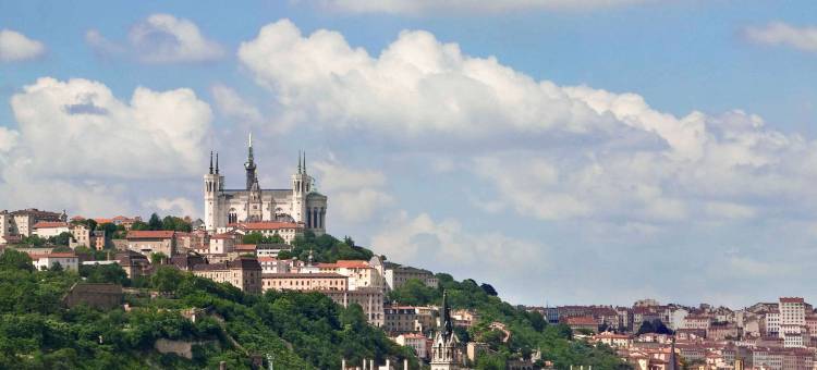 宜必思快捷卡略尔国际中心酒店(Ibis Budget Lyon Caluire Cité Internationale)图片