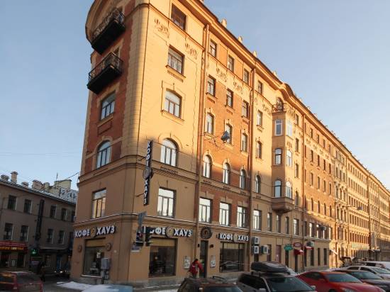 吉爾波伊多夫 50 號克瓦塔帕公寓酒店