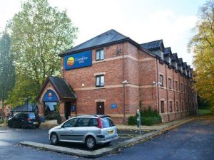 Manchester Northern Quarter Hotels Reservations From Usd 47 Ctirp Comfort Inn Manchester North