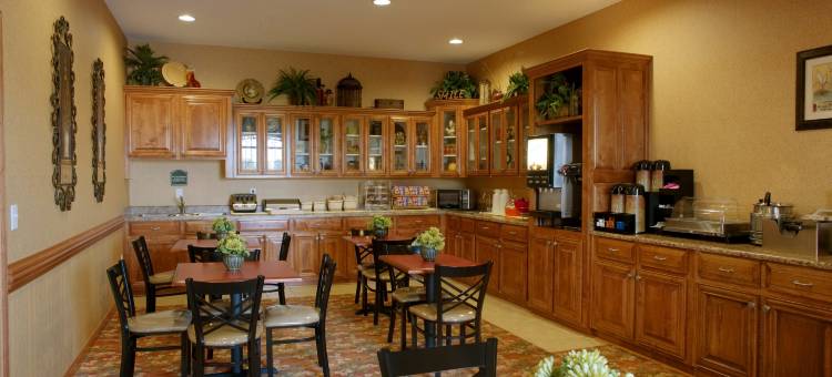 布拉德伯里贝斯特韦斯特优质套房酒店(Best Western Plus Bradbury Inn  Suites)图片