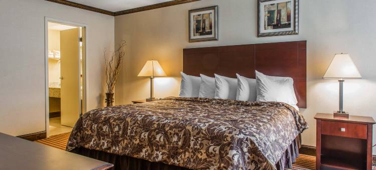 普林菲尔德 I-395 凯艺酒店(Quality Inn Plainfield I-395)图片