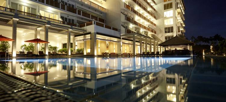 谛乐雅·卡卢特勒(Turyaa Kalutara)图片