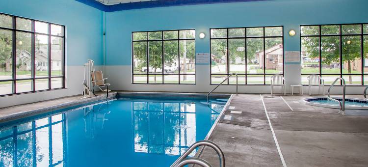 费尔格朗兹伊克诺套房酒店(Econo Lodge Inn & Suites Fairgrounds)图片