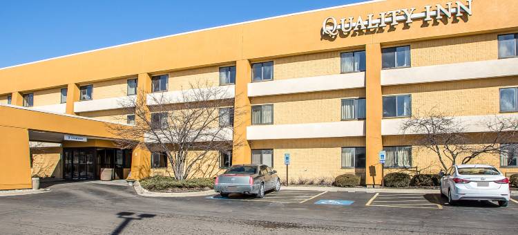 埃尔金I-90凯艺酒店(Quality Inn Elgin I-90)图片