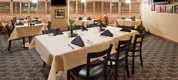 威斯康星州密尔沃基格伦代尔欢朋酒店(Hampton Inn by Hilton Glendale Milwaukee)图片