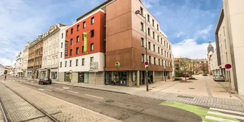米盧斯中心B&B酒店