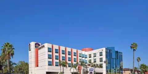英格爾伍德貝斯特韋斯特優質套房酒店