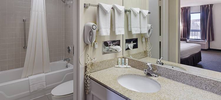 克里斯琴斯堡布莱克斯堡凯艺酒店(Quality Inn Christiansburg - Blacksburg)图片