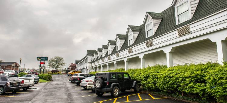 匹兹堡机场凯艺酒店(Quality Inn Pittsburgh Airport)图片