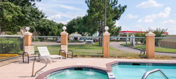 西能源走廊伊克诺套房酒店(Econo Lodge Inn & Suites West – Energy Corridor)图片