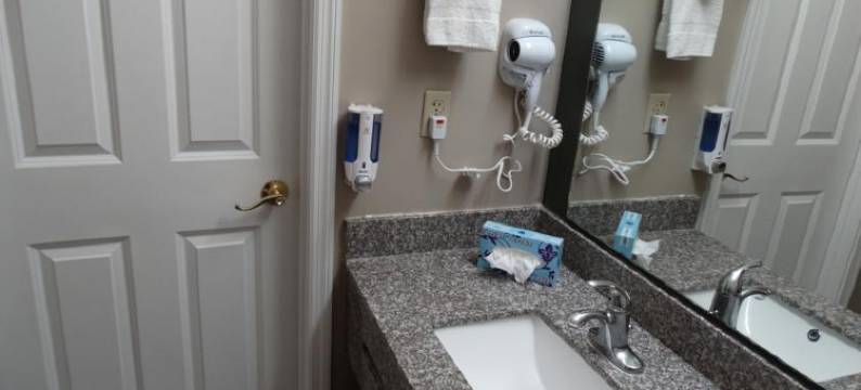 迪尔菲尔德汽车旅馆(Deerfield Inn)图片