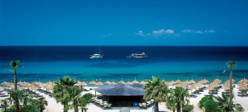 太阳海酒店(Ilio Mare Hotel)图片