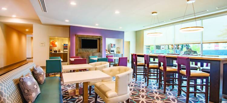 约克拉昆塔温德姆套房酒店(La Quinta Inn & Suites by Wyndham York)图片