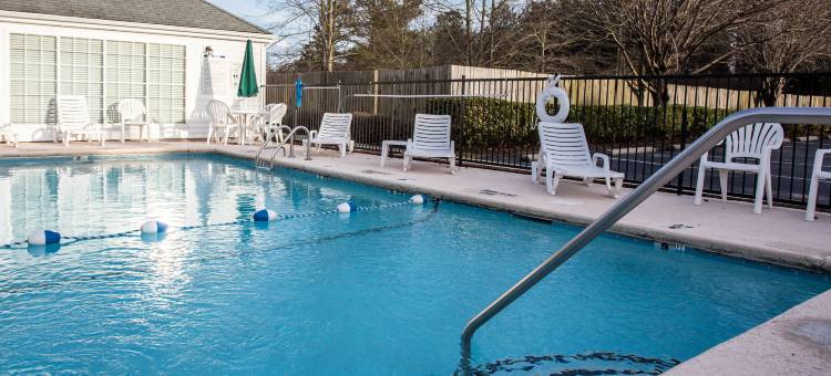 劳林堡凯艺酒店(Quality Inn Laurinburg)图片