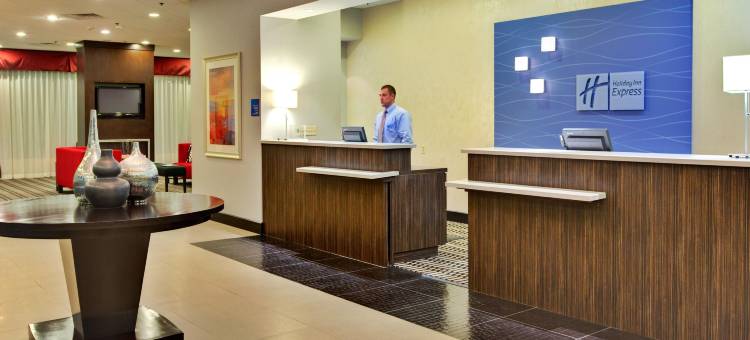 洛杉矶机场智选假日酒店(Holiday Inn Express Los Angeles LAX Airport)图片