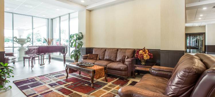 米尔堡凯隆酒店-近游乐园(Clarion Hotel Fort Mill Near Amusement Park)图片