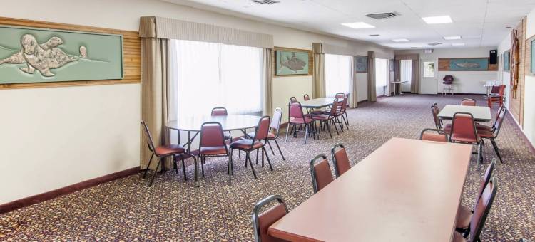 克拉丽奥瑟夫德度假酒店(Clarion Inn Surfrider Resort)图片