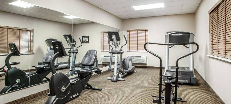 Comfort Inn & Suites Macon, MO图片