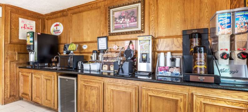 速8酒店-温德姆-联盟市/凯马地区(Super 8 by Wyndham League City/Kemah Area)图片