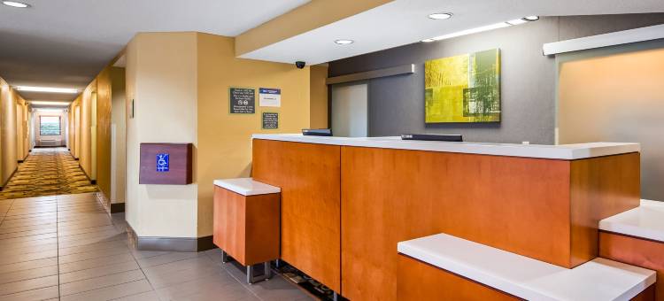 印第安纳波利斯品质套房酒店(Motel 6 Indianapolis, in - Southport)图片